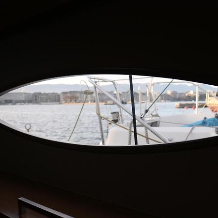Floatinn Boat-Bnb Geneve Exteriör bild